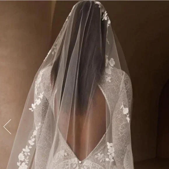 Grace Loves Lace Posey Long Veil | Wedding Veils